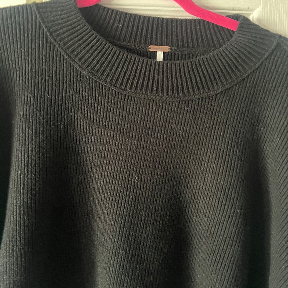 Free People Black Crew Neck Sweater - Picture 5 of 13